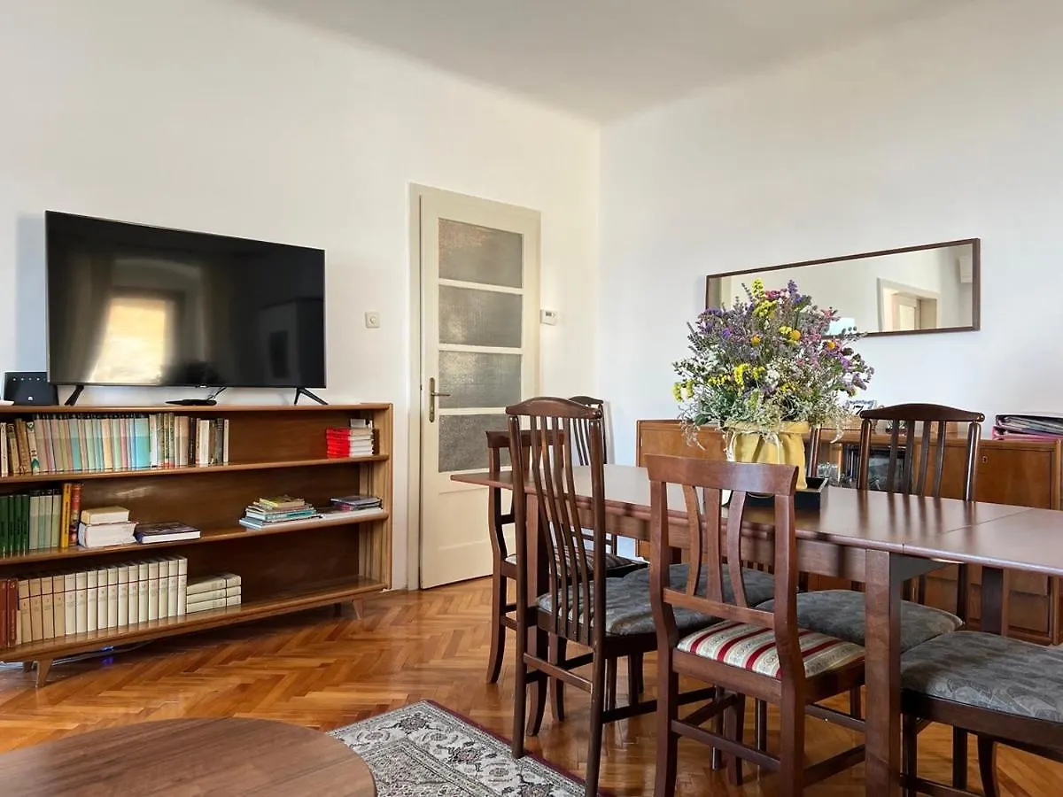 Apartment Mirna - What You See Is What You Get  Opatija