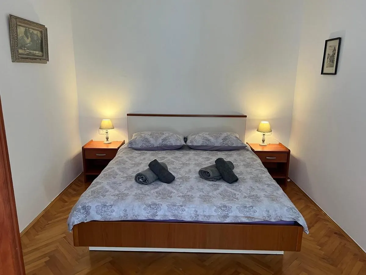 Apartment Mirna - What You See Is What You Get Croatia