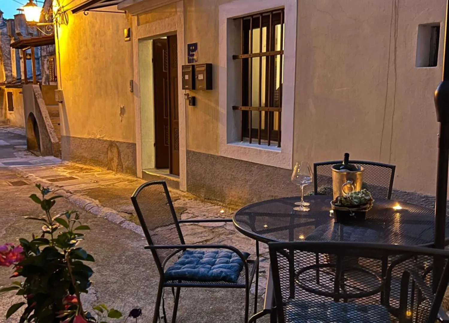 Apartment Mirna - What You See Is What You Get Croatia