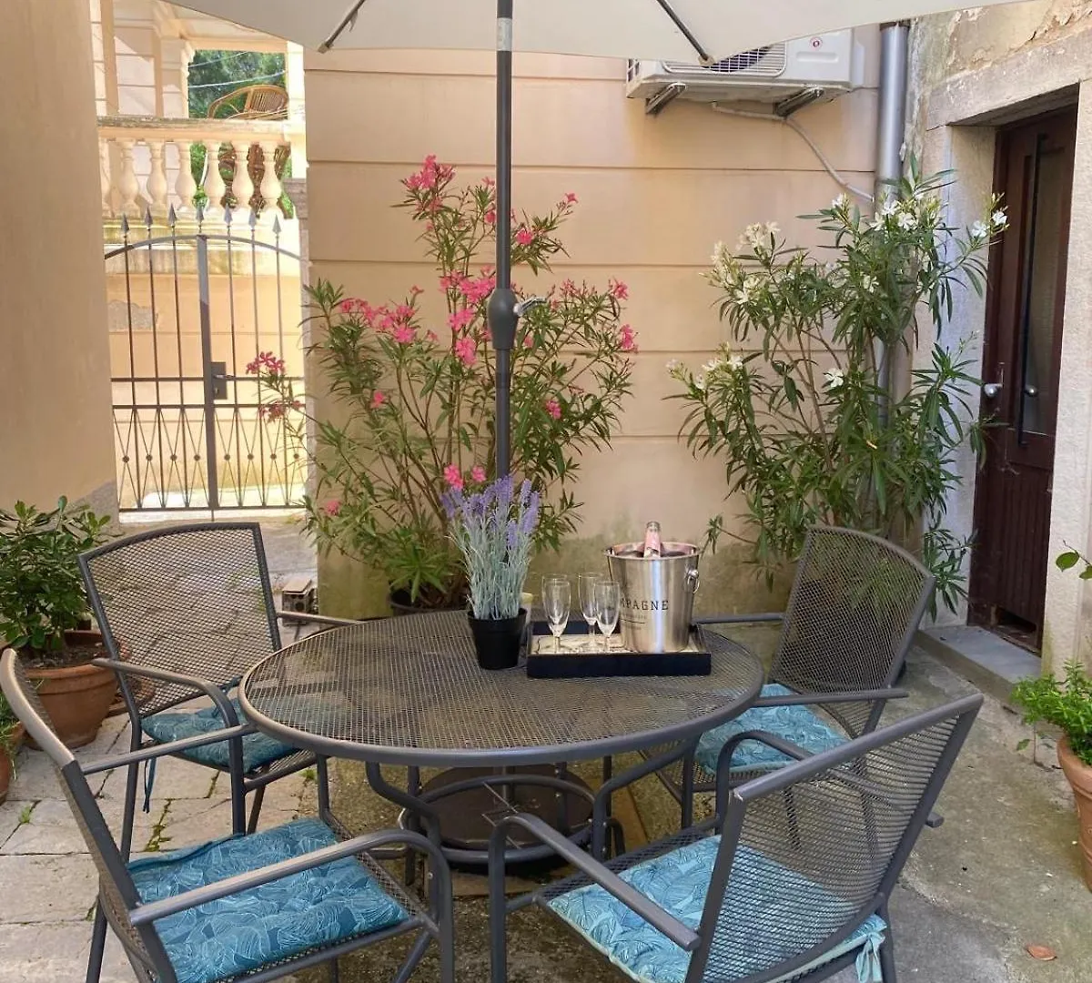 Apartment Mirna - What You See Is What You Get